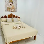 Cristianos Must-see Beachfront Apartment, Stunning Views In Tenerife *